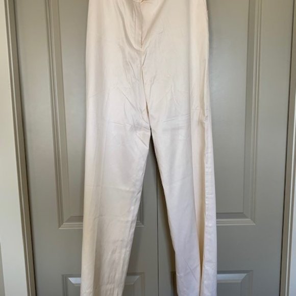 Black ruffle and Ivory Pant Set - Picture 2 of 2